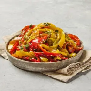 סלט פלפלים תחמיץ קל